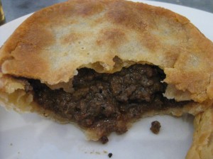 Australian meat pie
